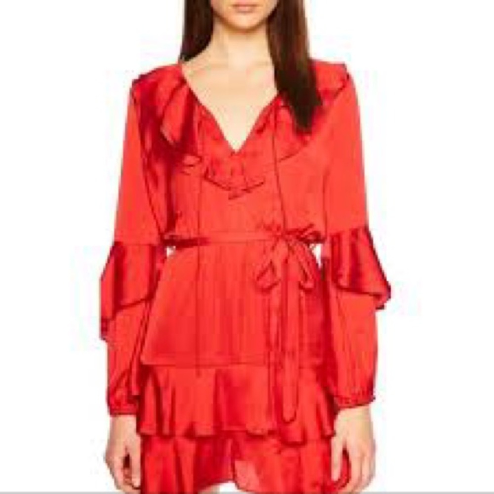 Bardot Donna Tiered Charmeuse Dress‎ size medium NWT